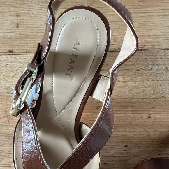 Alfani Open Toes Sandals Women Size 8 - Picture 2 of 8